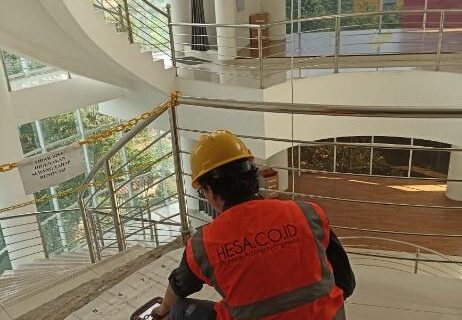 Audit Struktur Tangga Gedung Syafri Guricci UMJ Jakarta