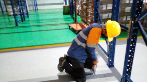 Hammer Test Warehouse di Tangerang