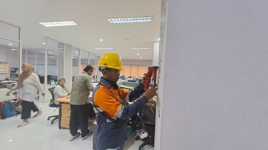 Pengujian Rebar Scanning di Gedung Vista Land Group Alam Sutera